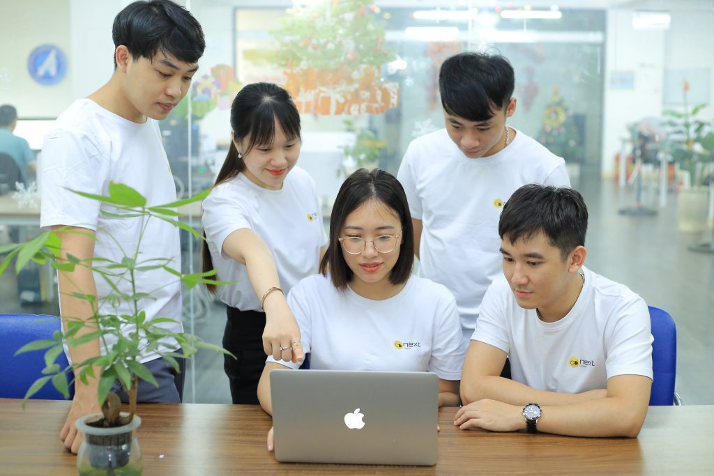 Thiết kế Website Sản Xuất Kinh Doanh Nội Thất Chuẩn SEO giúp Thu Hút Khách Hàng thiết kế website sản xuất kinh doanh nội thất