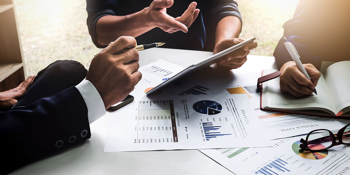 Hướng dẫn triển khai Zoho cho doanh nghiệp Việt Nam: Quy trình chi tiết từ A đến Z Zoho cho doanh nghiệp Việt Nam