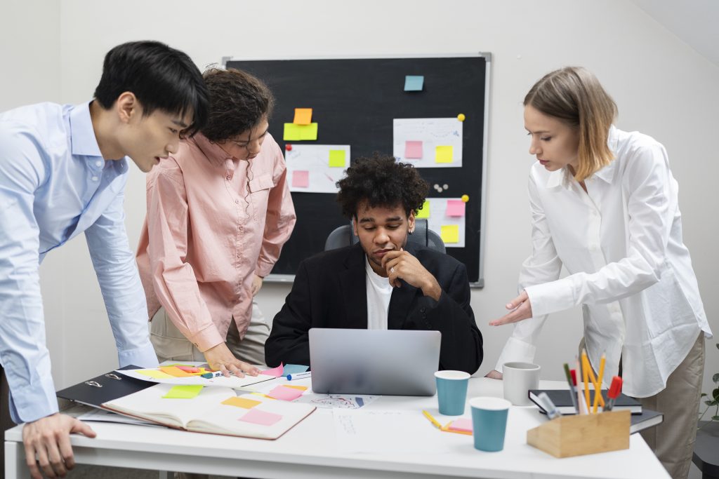 The Ultimate Guide to Outsourcing Creative Services in 2025: Save Costs & Boost Innovation outsourcing creative services